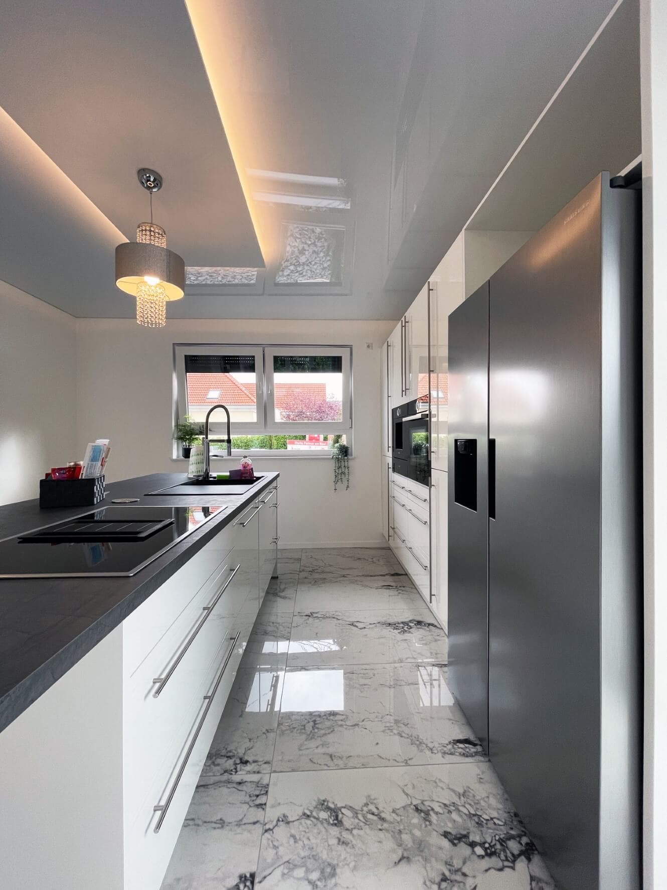 Mackenbach 37 / 1st Floor-10