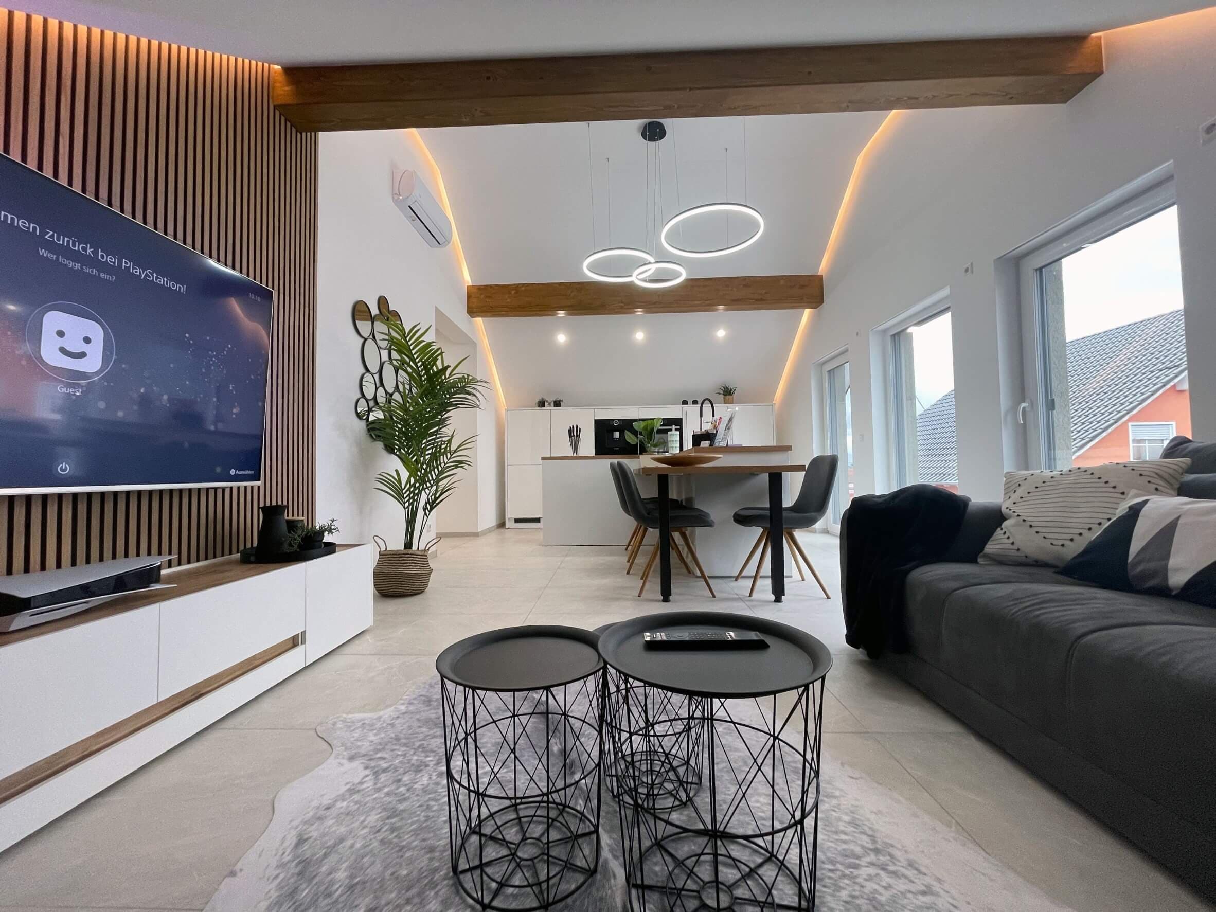 Mackenbach 37 / 2nd Floor